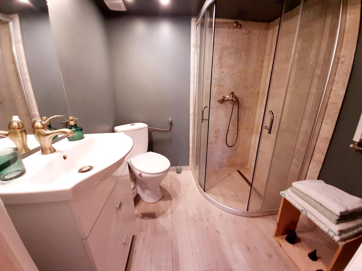 Central Loft Apartment Braşov Exteriör bild