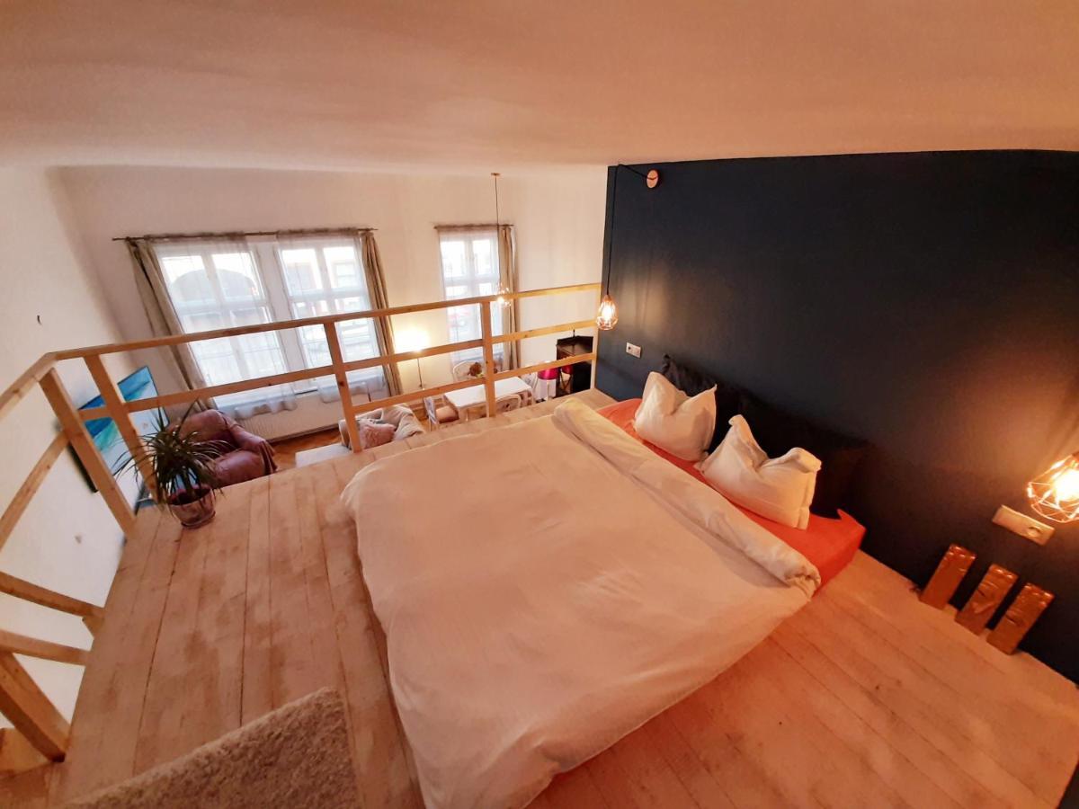 Central Loft Apartment Braşov Exteriör bild