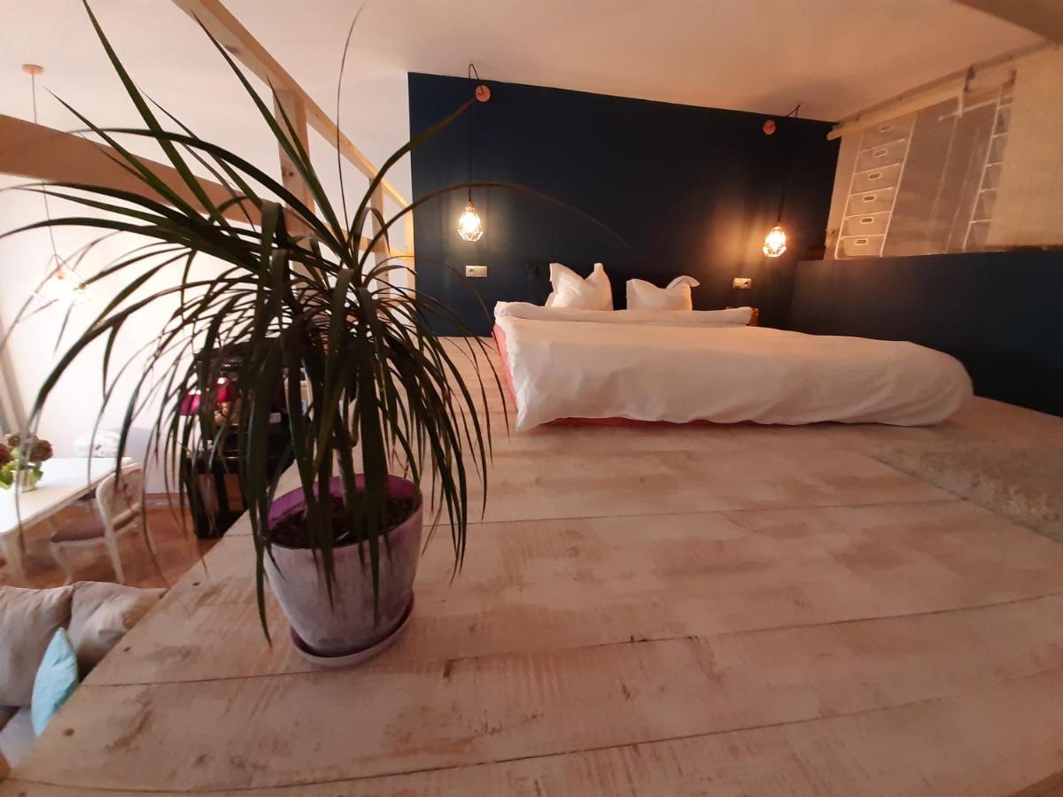 Central Loft Apartment Braşov Exteriör bild